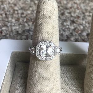 Stella & Dot deco cocktail ring